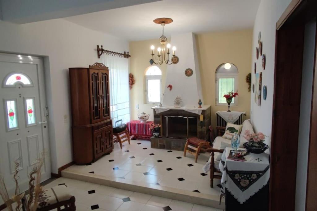 Prázdninový dům Eretria Vacation House *